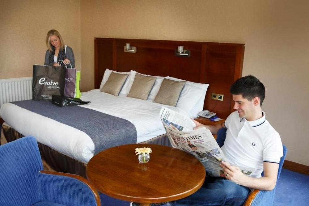 Mount Errigal Hotel, Conference & Leisure Centre Neustift im Stubaital Dış mekan fotoğraf