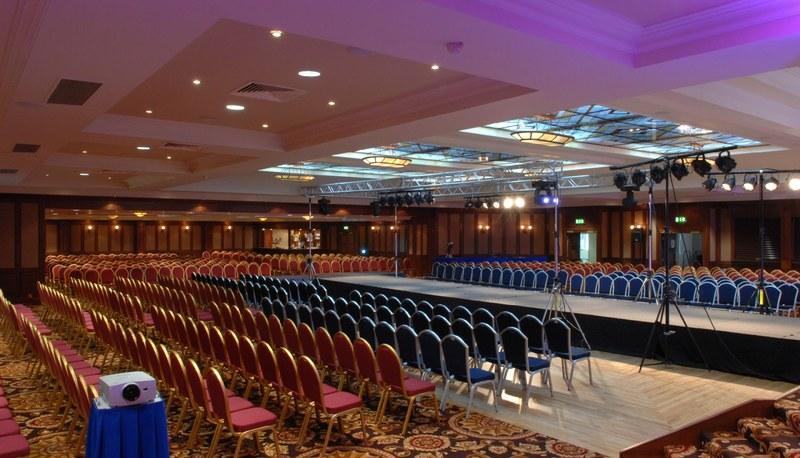 Mount Errigal Hotel, Conference & Leisure Centre Neustift im Stubaital Dış mekan fotoğraf